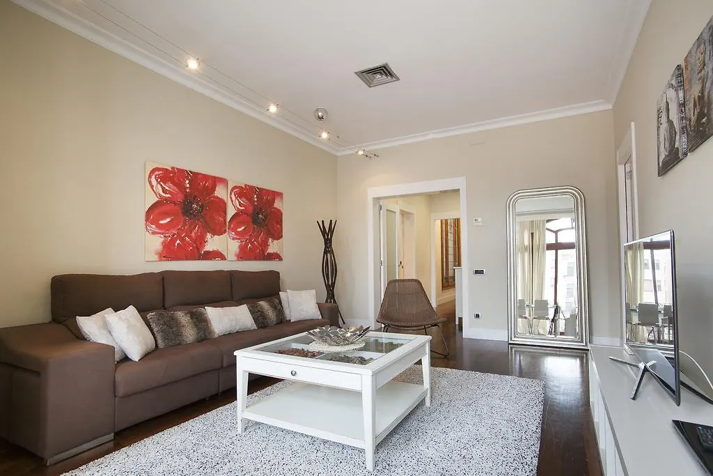 Tendency Rambla Catalunya Apartment Barcelona İspanya