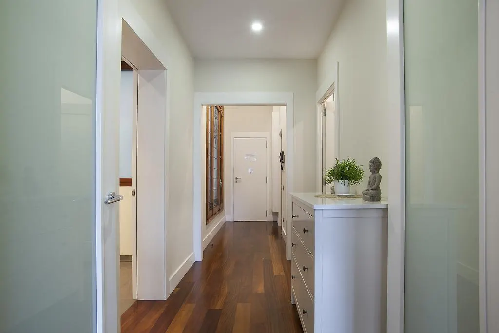 Tendency Rambla Catalunya Apartment Barcelona İspanya